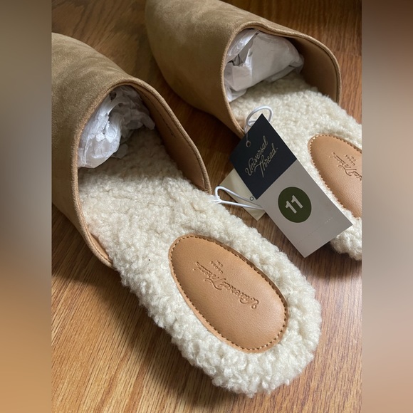 NWT Universal Thread Tan Zari Mule Slip Ons - Picture 5 of 6